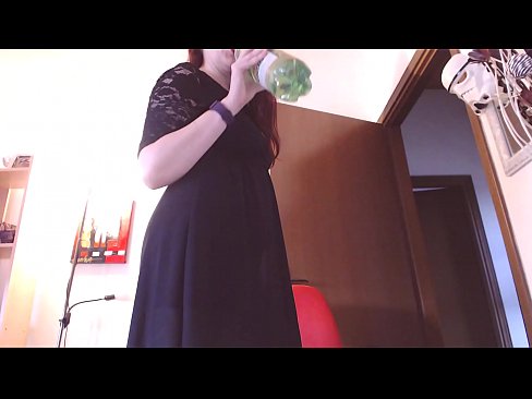❤️ Një skllav i nënshtruar që i pëlqejnë brekët e pista dhe të shijshme detyrohet të masturbojë pasi shikon këtë video! ❌ Porno në sq.sex-porntube.ru ❌️❤